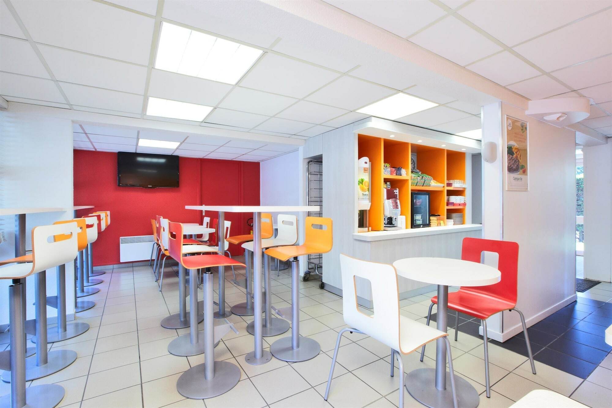 Premiere Classe Valenciennes Ouest Petite Foret Esterno foto
